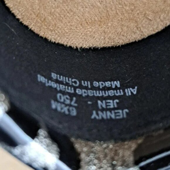 Glolily Jenny Professional Lightweight Extra Cushion Comfort Slip-On - Size: 6.5 - Picture 8 of 8